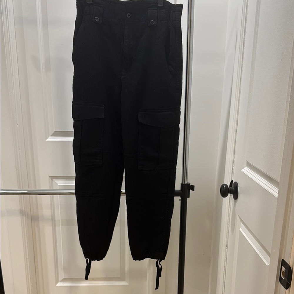Banana Republic Black Cargo Pants Relaxed Fit